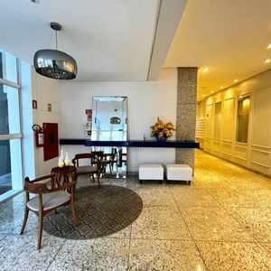 Apartamento com 77m², 2 dormitórios, 1 suíte, 1 vaga no Piazza em Torres para Comprar