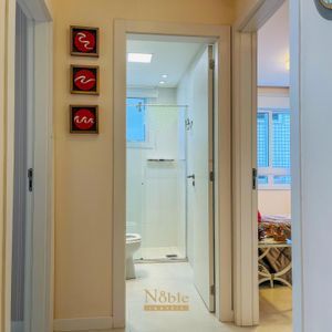 Apartamento com 84m², 2 dormitórios, 1 suíte, 2 vagas no Dom Raphael em Torres para Comprar