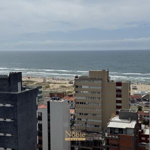 Apartamento com 90m², 2 dormitórios, 2 suítes, 2 vagas no Maui Residencial em Torres para Comprar