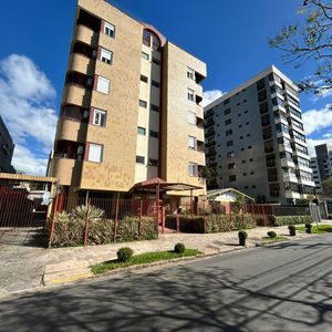 Apartamento 3 dormitórios com 2 vagas em frente ao Zaffari – Tristeza