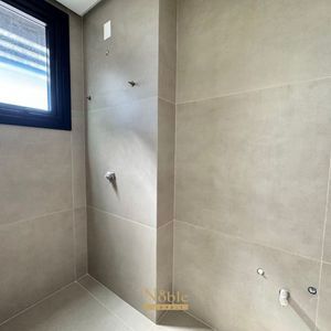 Apartamento com 78m², 2 dormitórios, 2 suítes, 1 vaga no Rosa dos Ventos em Torres para Comprar