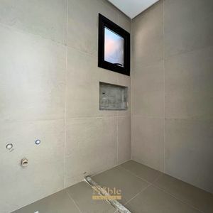 Apartamento com 97m², 2 dormitórios, 2 suítes, 2 vagas no Origem em Torres para Comprar