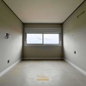 Apartamento com 91m², 2 dormitórios, 2 suítes, 2 vagas no Toronto em Torres para Comprar