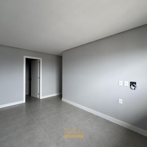 Apartamento com 77m², 2 dormitórios, 1 suíte, 2 vagas no Maui Residencial em Torres para Comprar