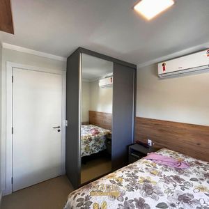 Apartamento com 92m², 3 dormitórios, 1 suíte, 2 vagas no Più Belle Residencial em Torres para Comprar