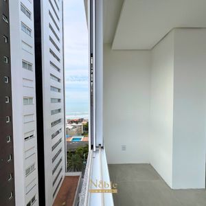 Apartamento com 166m², 2 dormitórios, 2 suítes, 2 vagas no La Vistara em Torres para Comprar
