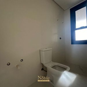 Apartamento com 110m², 3 dormitórios, 1 suíte, 2 vagas no LONDON em Torres para Comprar