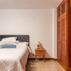 Apartamento com 190m², 3 dormitórios, 1 suíte, 1 vaga no Ville Saint Tropez em Torres para Comprar