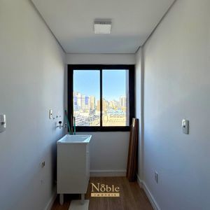 Apartamento com 80m², 2 dormitórios, 1 suíte, 1 vaga no Trade Center em Torres para Comprar