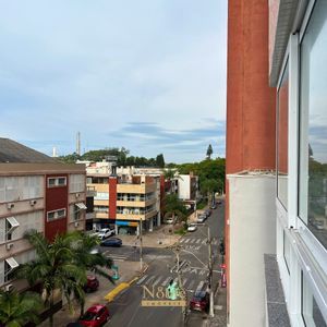 Apartamento com 112m², 3 dormitórios, 3 suítes, 2 vagas no La Vistara em Torres para Comprar