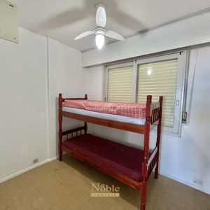 Apartamento com 236m², 4 dormitórios, 1 suíte, 1 vaga no Panorama em Torres para Comprar