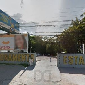 Terreno em Porto Alegre, no bairro Teresópolis, à venda.
