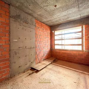 Apartamento com 130m², 4 dormitórios, 4 suítes, 2 vagas no Mirage em Torres para Comprar