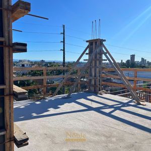 Apartamento com 109m², 2 dormitórios, 2 suítes, 2 vagas no Santo Carlo em Torres para Comprar