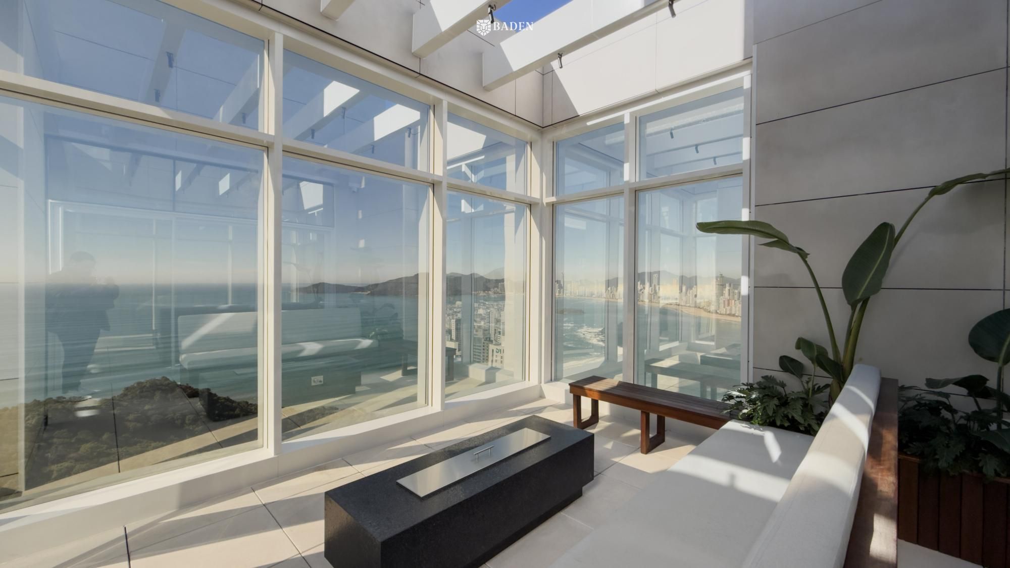 Apartamento, 3 quartos, 168 m² - Foto 2