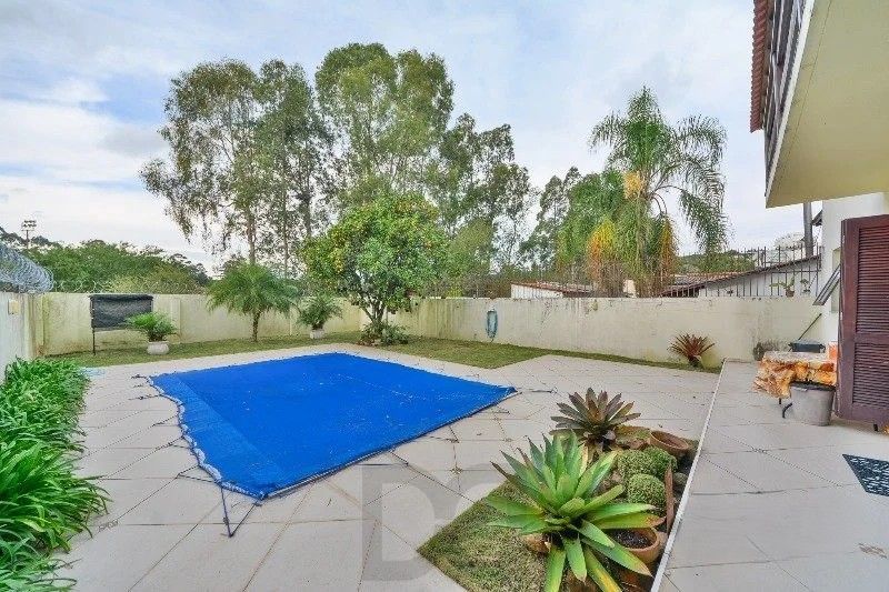 Casa à venda com 280m² | 3 dormitórios | 1 suíte | 2 vagas | Ipanema – Porto Alegre — foto 21