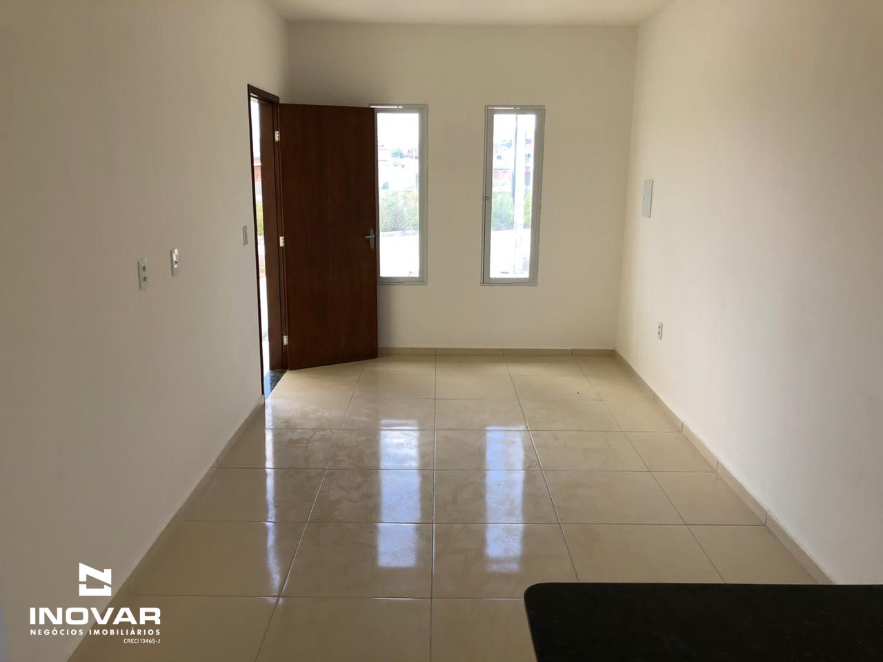 Casa à venda com 3 quartos, 67m² - Foto 6