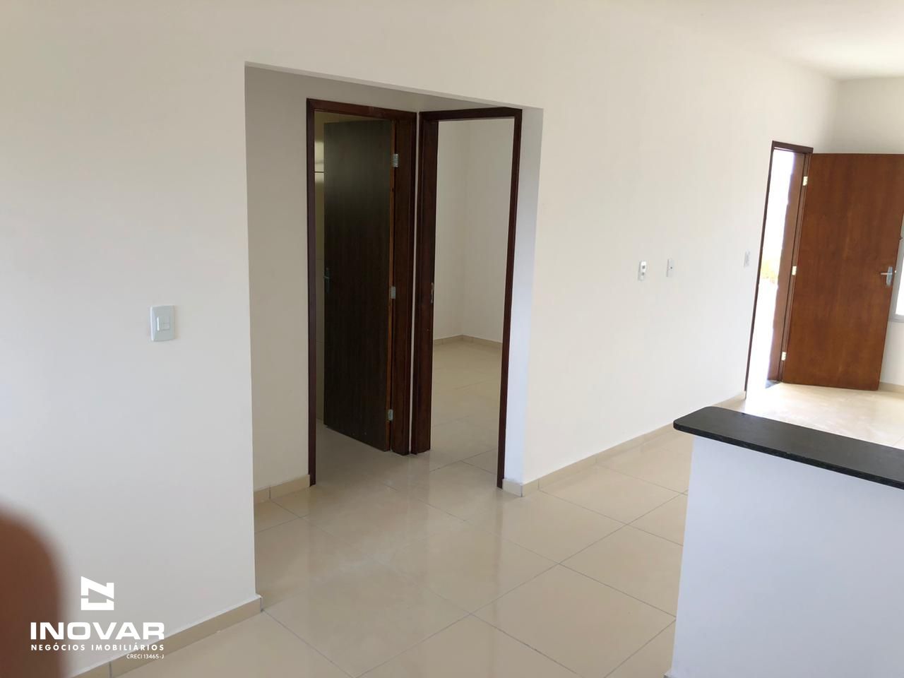 Casa à venda com 3 quartos, 67m² - Foto 5