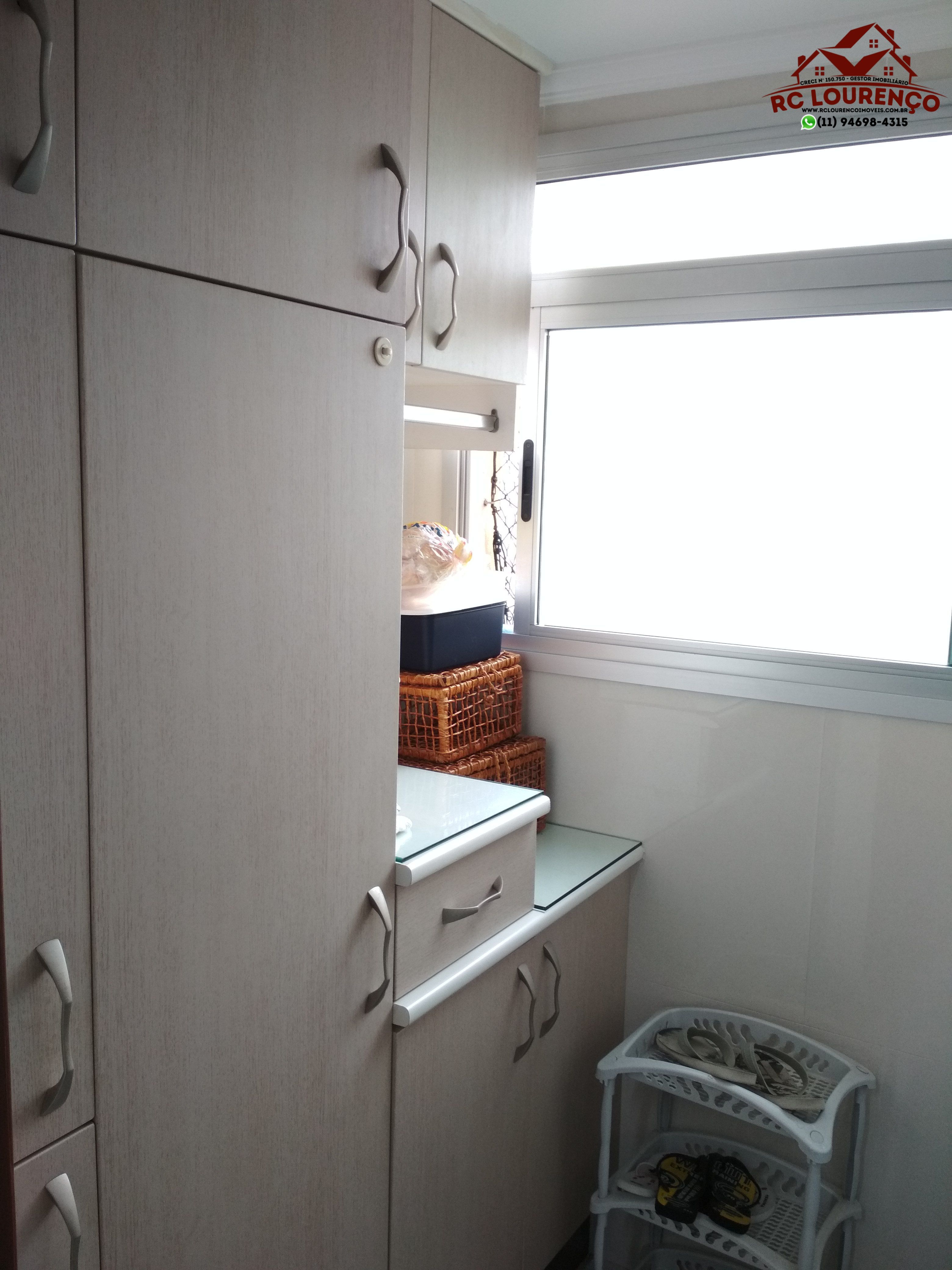 Apartamento à venda com 3 quartos, 75m² - Foto 11