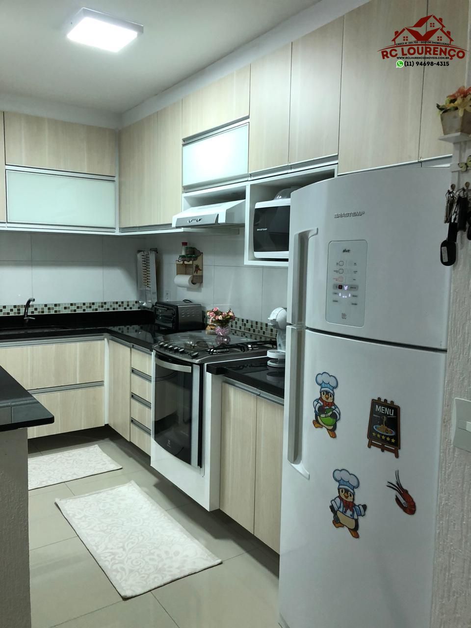 Apartamento à venda com 2 quartos, 68m² - Foto 4