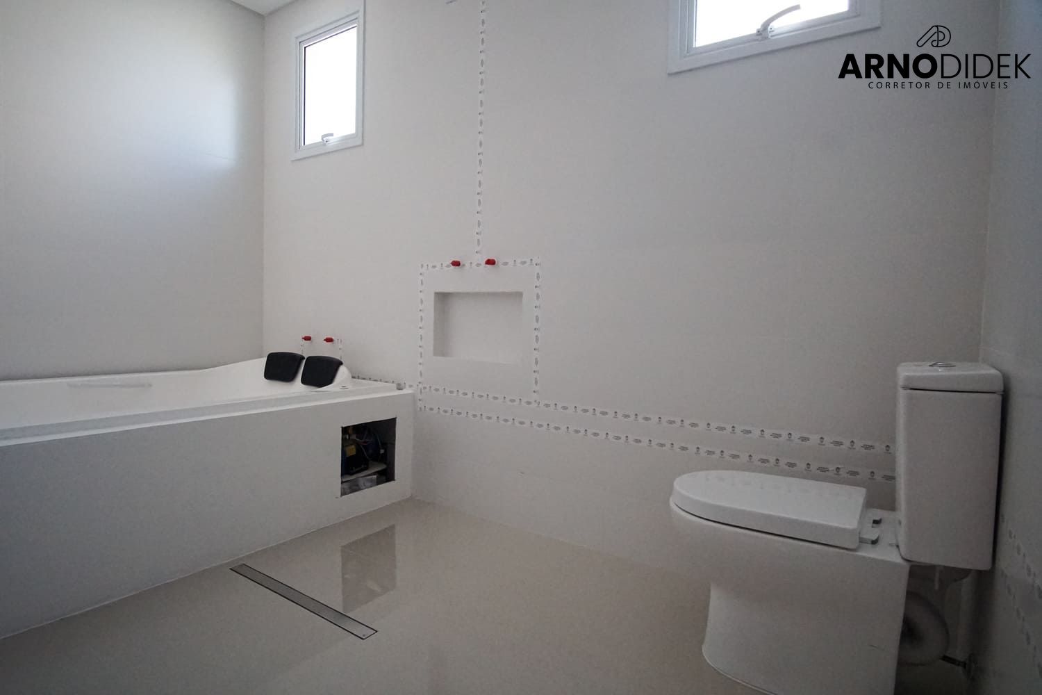 Apartamento à venda com 4 quartos, 173m² - Foto 5