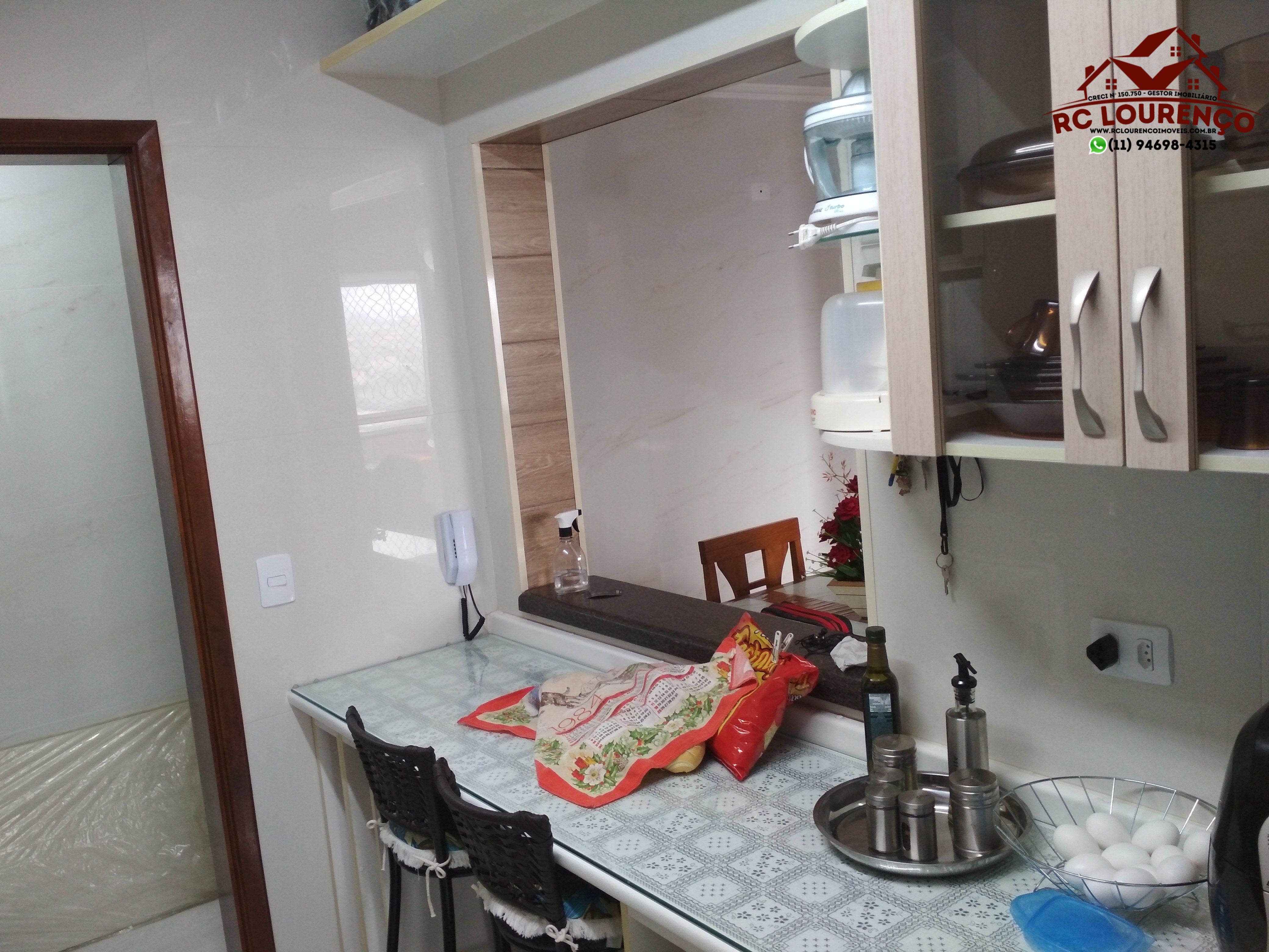 Apartamento à venda com 3 quartos, 75m² - Foto 7