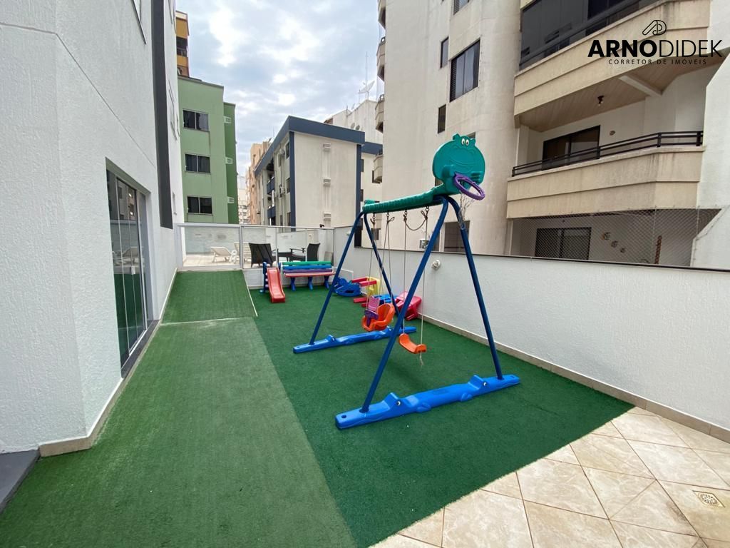 Apartamento à venda com 3 quartos, 142m² - Foto 22