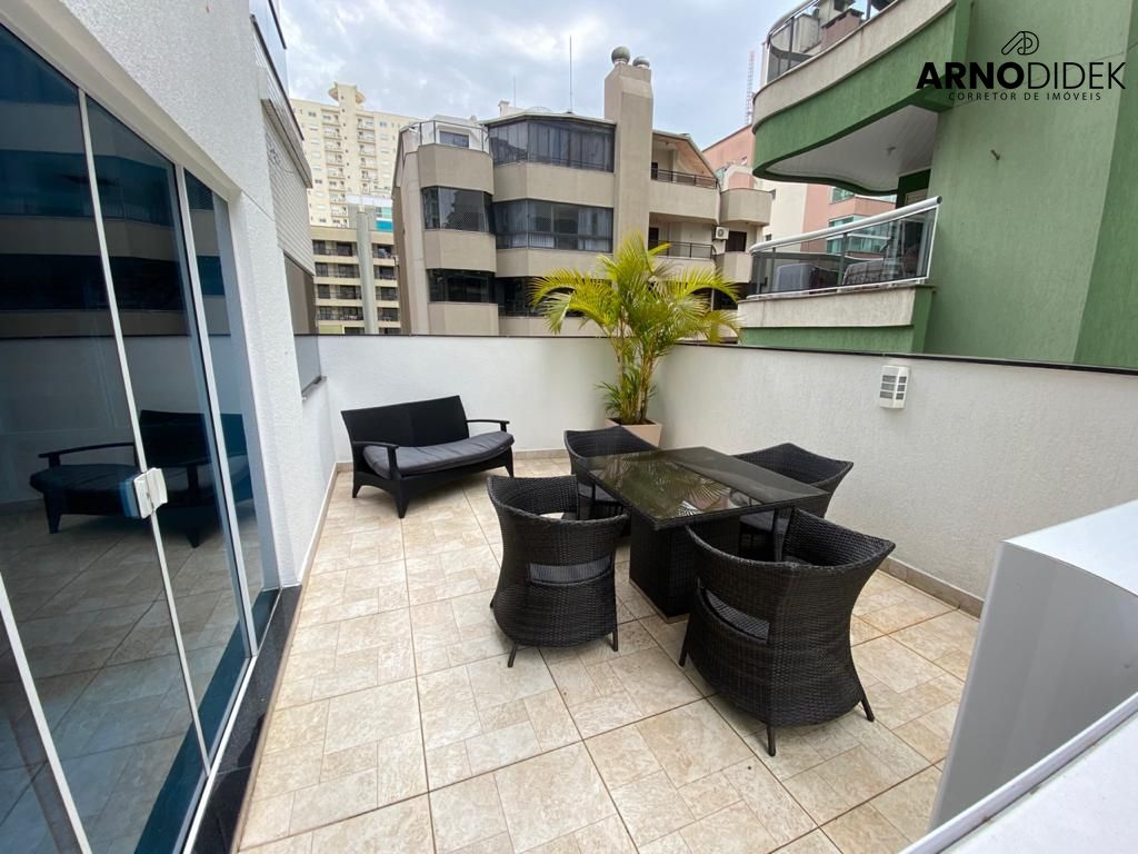 Apartamento à venda com 3 quartos, 142m² - Foto 28