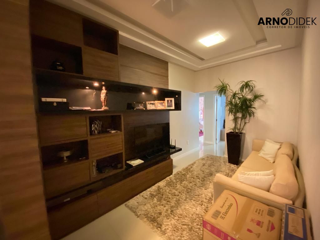 Apartamento à venda com 3 quartos, 142m² - Foto 18