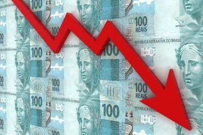 Imóvel é a bola da vez, diz economistas. BC reduz juros pela 9ª vez, a 2% ao ano, o menor nível da história.