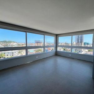 Apartamento em Centro, Torres