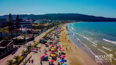 Praia de Bombas - Bombinhas - SC