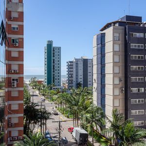 Apartamento Novo 2 Suítes no 6º Andar do Praça Quatro - Praia Grande Torres