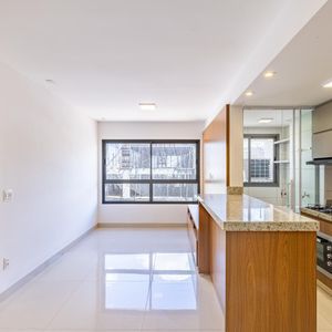 Apartamento à venda no Jardim América | 2 quartos e 1 suíte montado