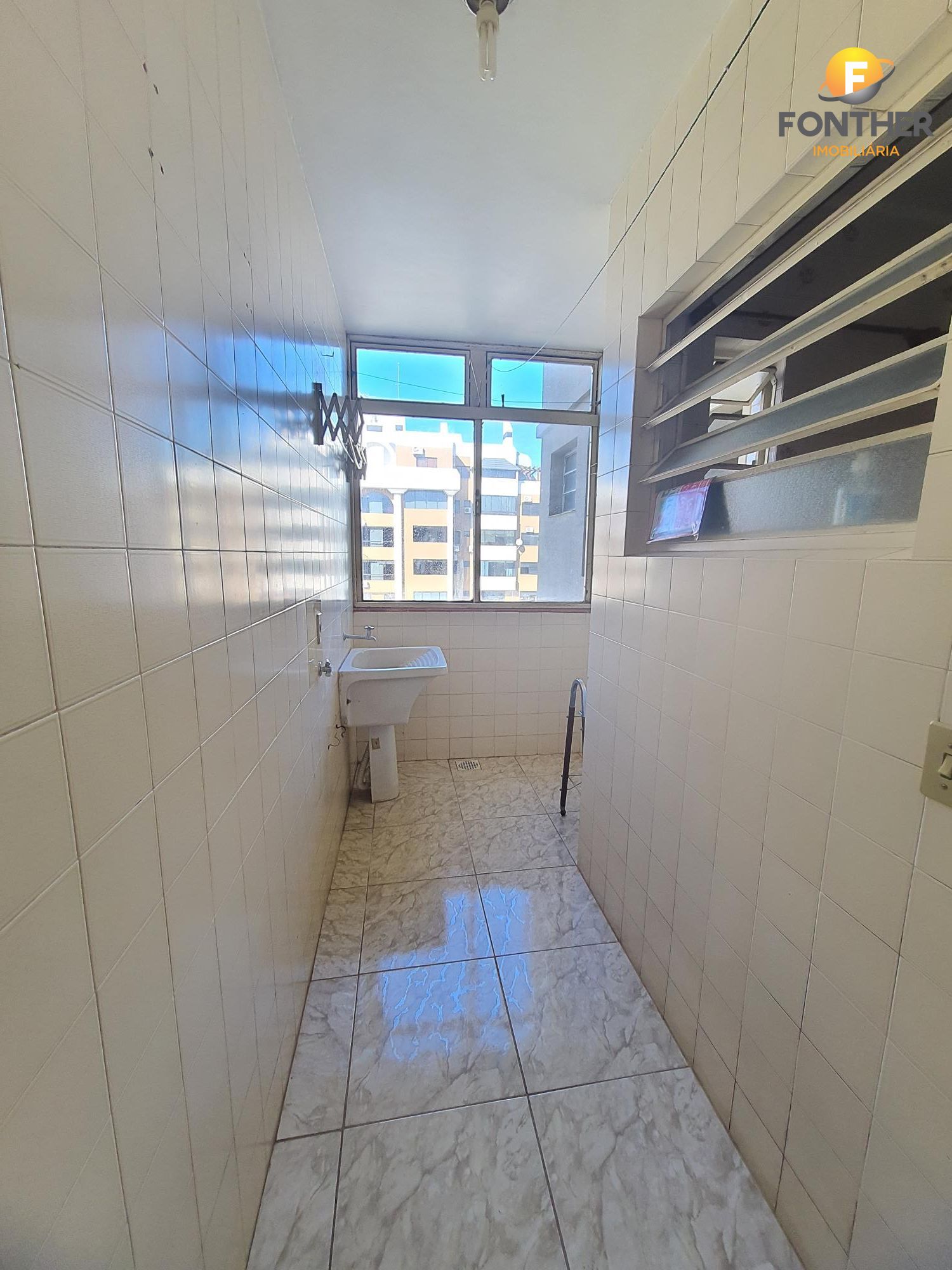 Apartamento à venda com 3 quartos, 100m² - Foto 12