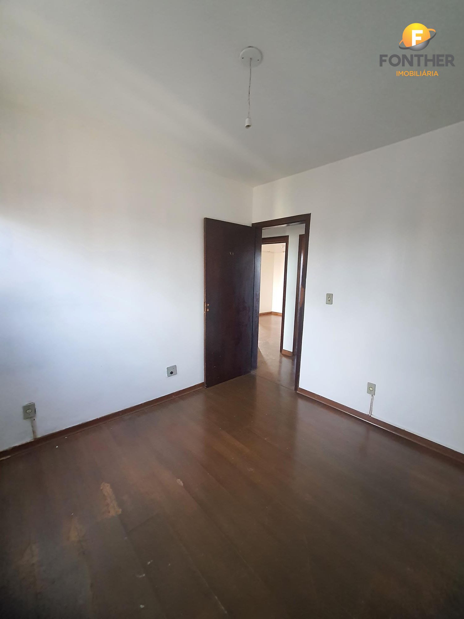 Apartamento à venda com 3 quartos, 124m² - Foto 15