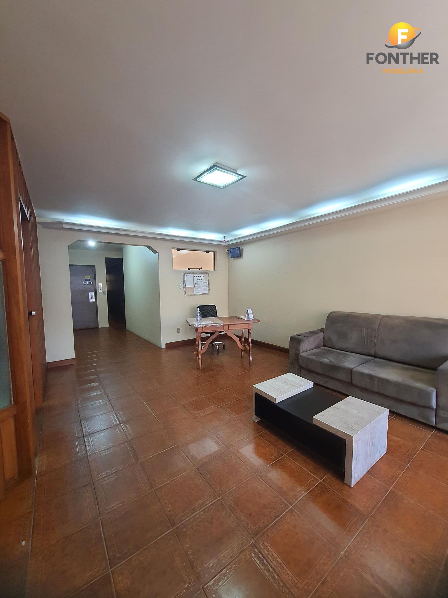 Apartamento à venda com 3 quartos, 124m² - Foto 3