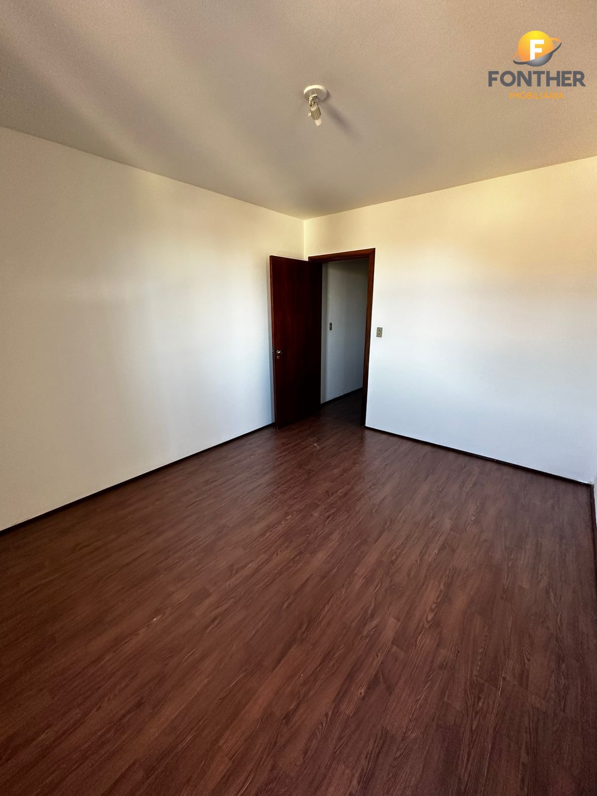 Apartamento à venda com 1 quarto, 75m² - Foto 13