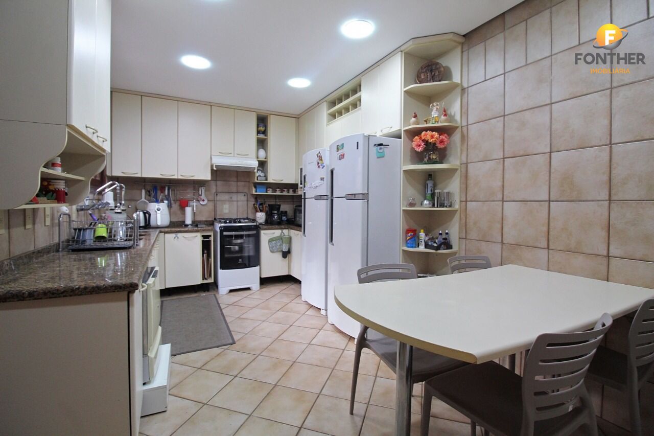 Casa, 4 quartos, 381 m² - Foto 5