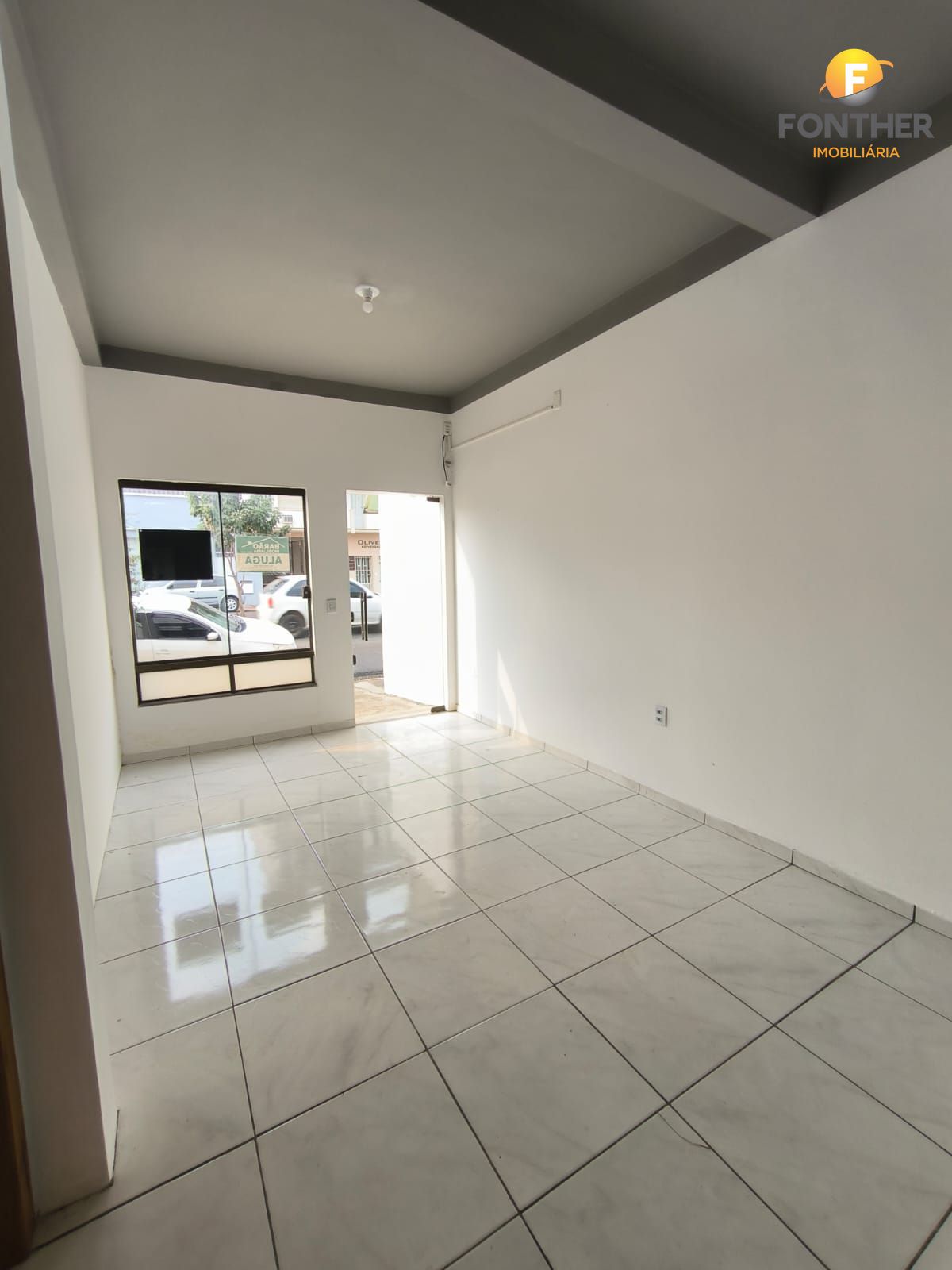 Conjunto Comercial-Sala para alugar com 3 quartos, 78m² - Foto 3