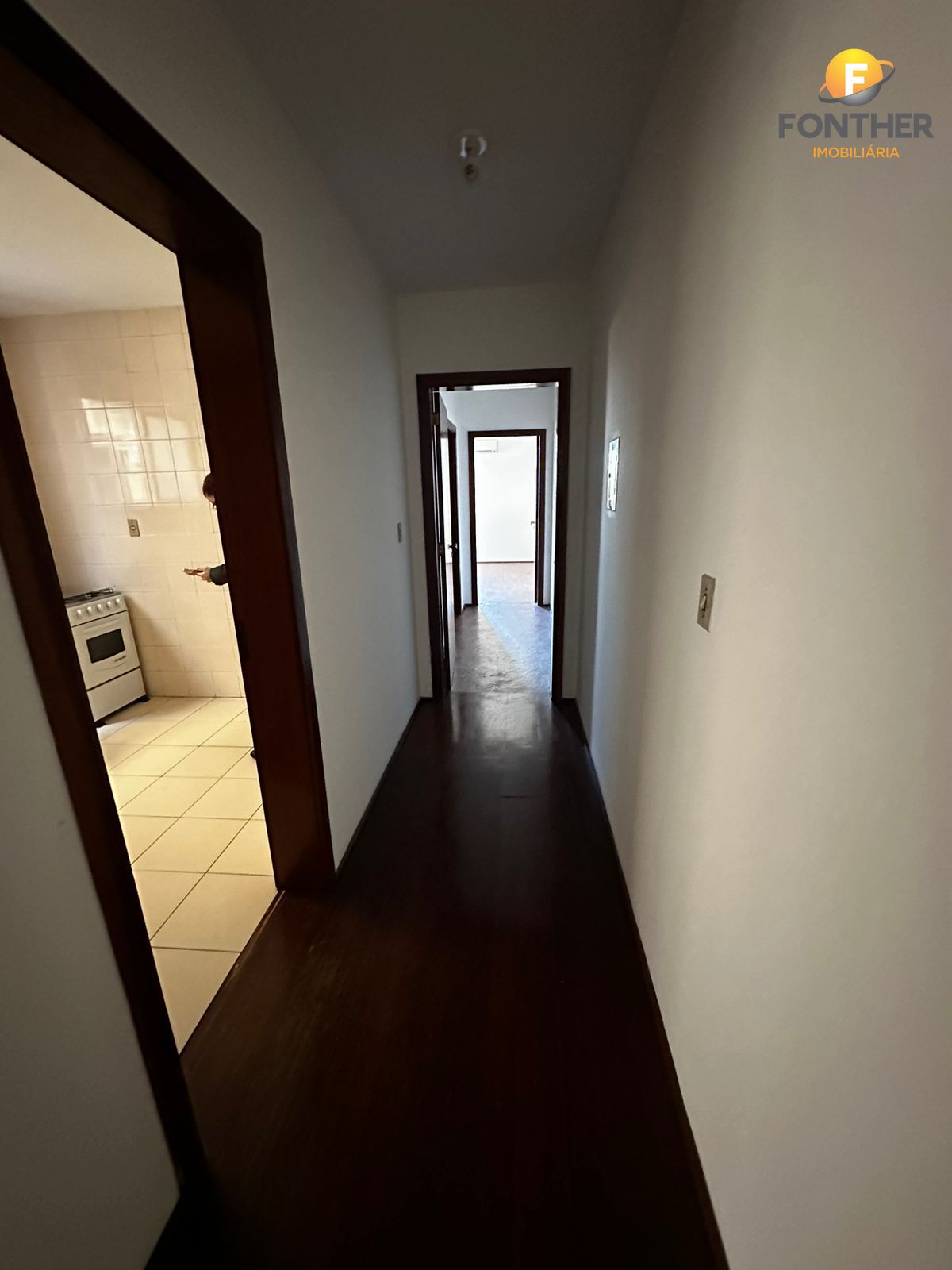 Apartamento à venda com 1 quarto, 75m² - Foto 10