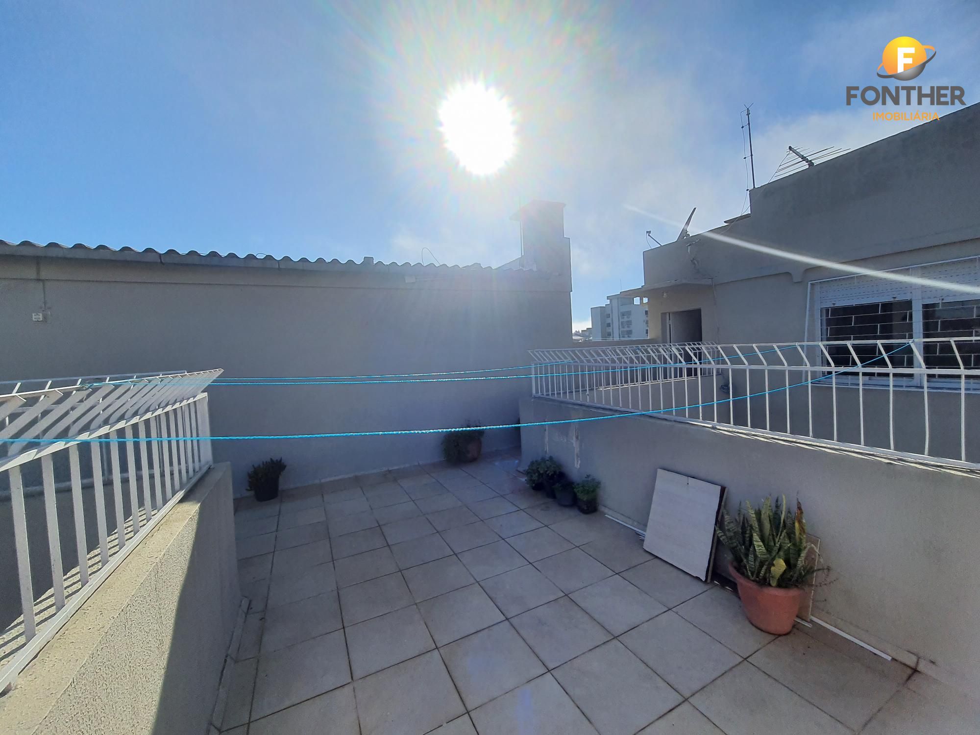 Apartamento à venda com 3 quartos, 100m² - Foto 47