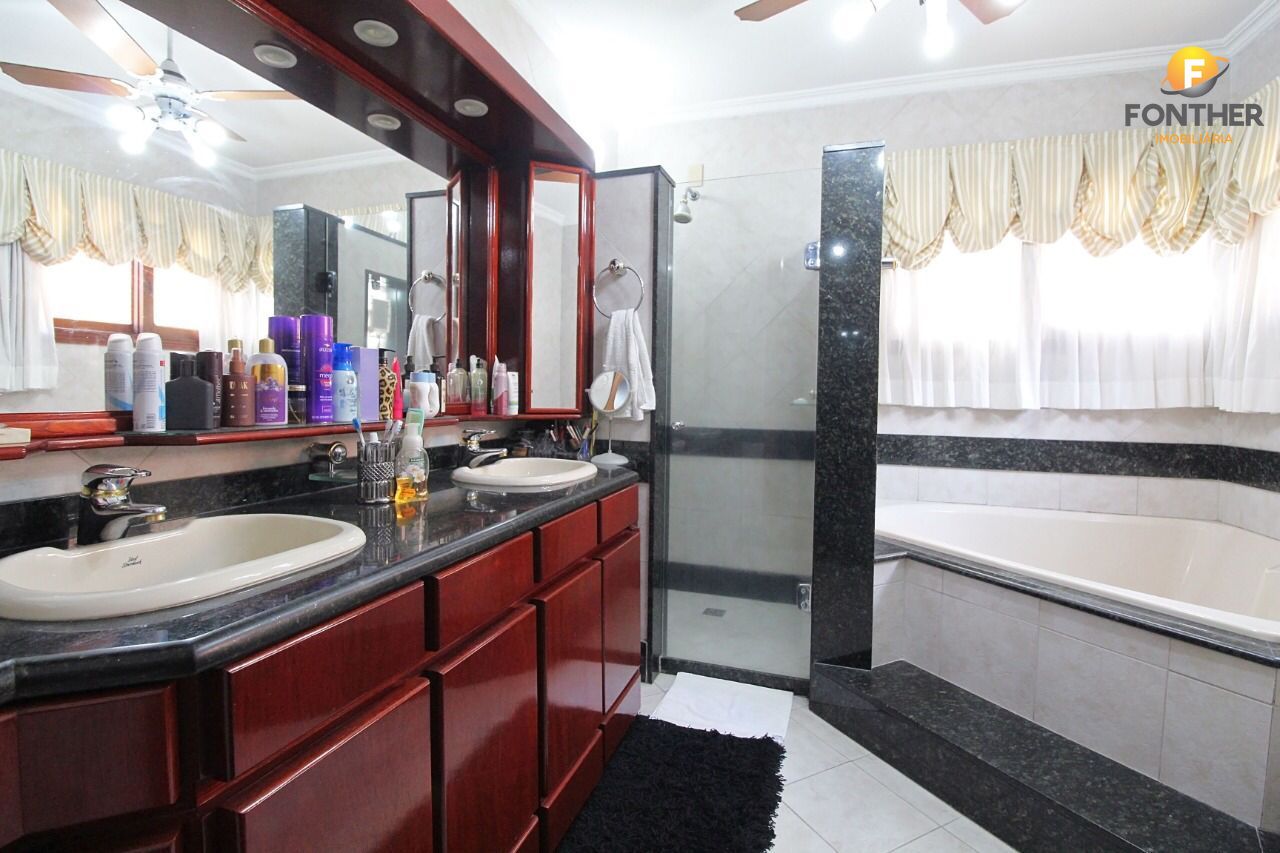 Casa, 4 quartos, 381 m² - Foto 14