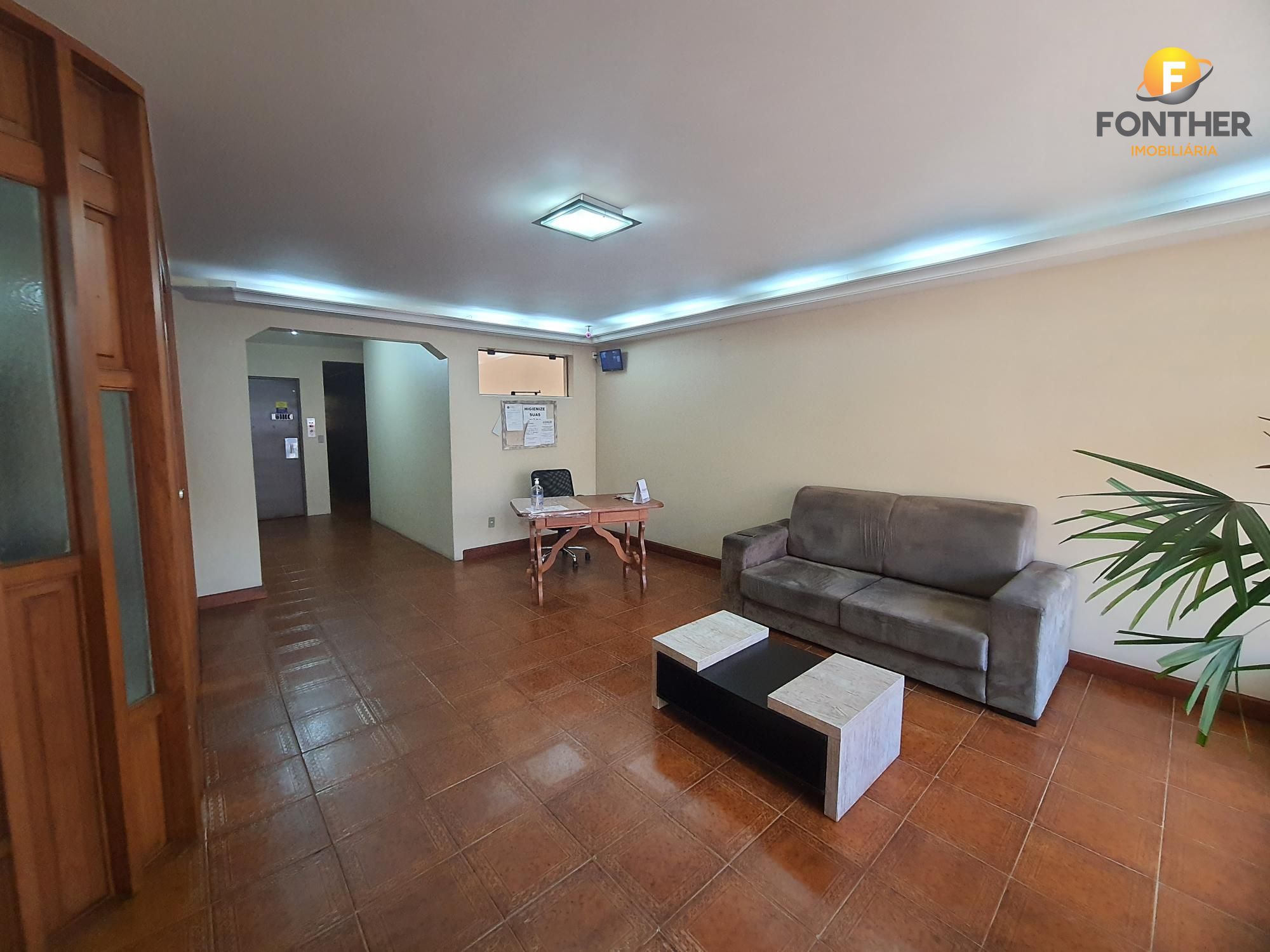 Apartamento à venda com 3 quartos, 124m² - Foto 4