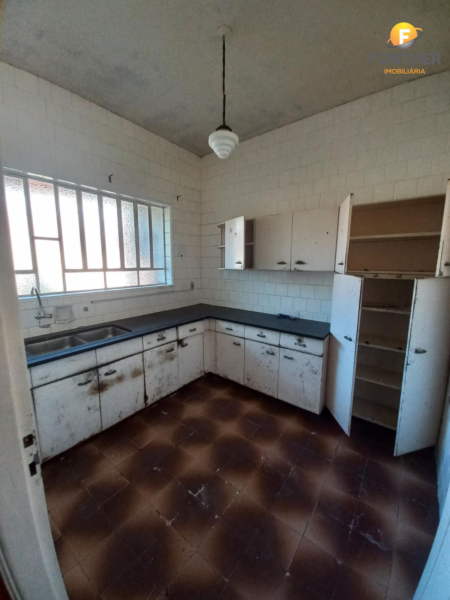 Casa à venda com 3 quartos, 295m² - Foto 23