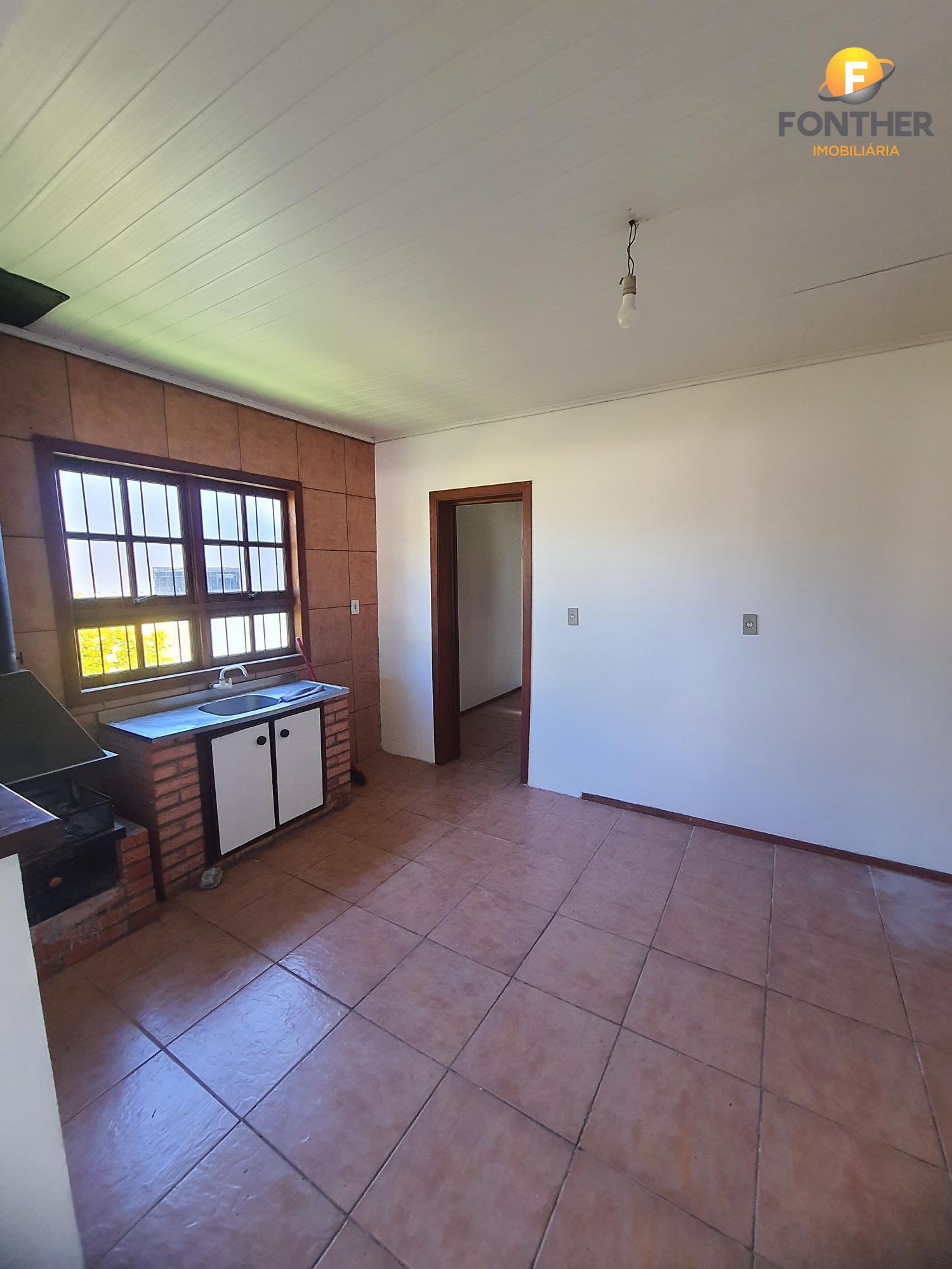 Casa à venda com 3 quartos, 90m² - Foto 10