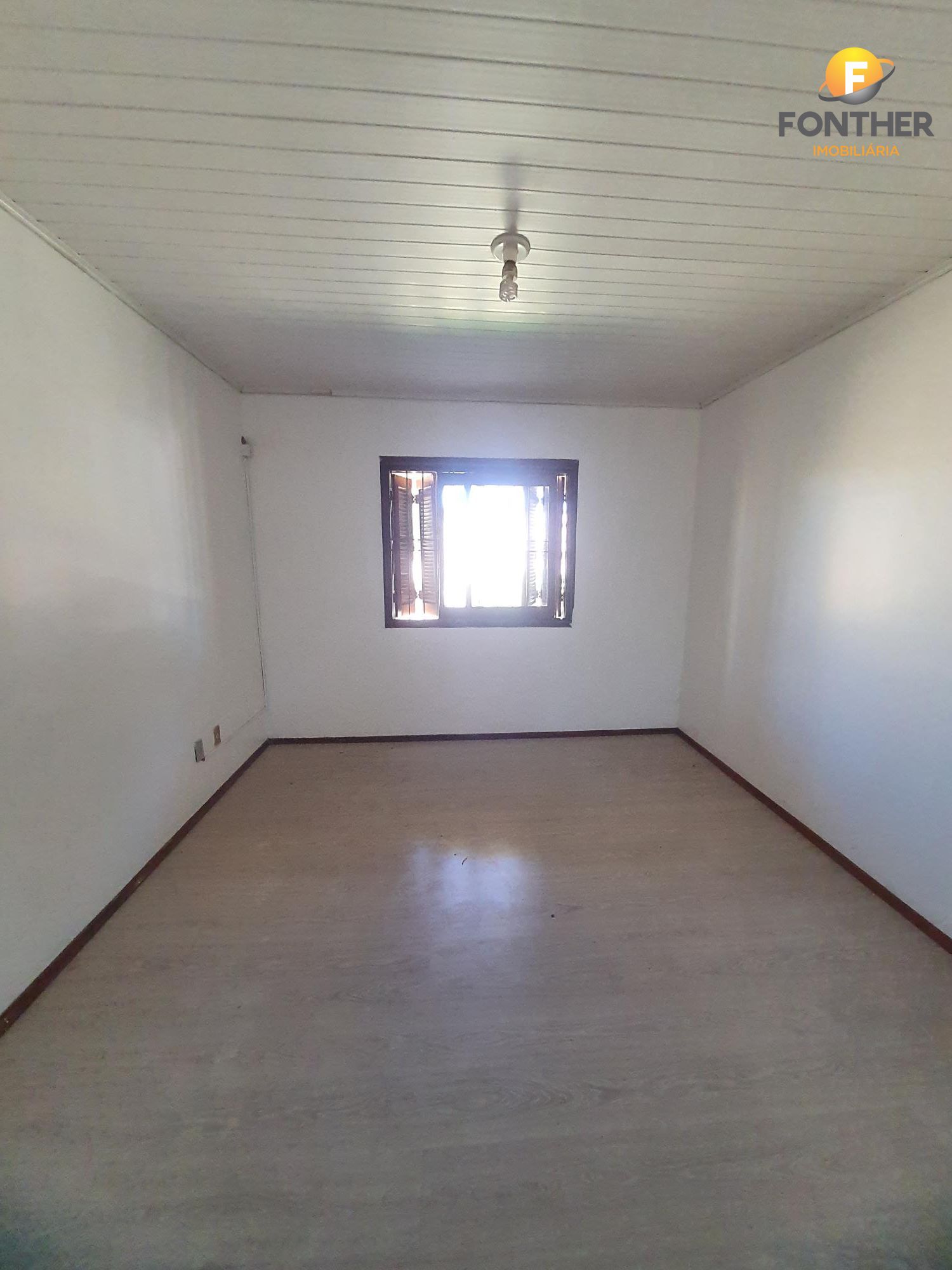 Casa à venda com 3 quartos, 90m² - Foto 13