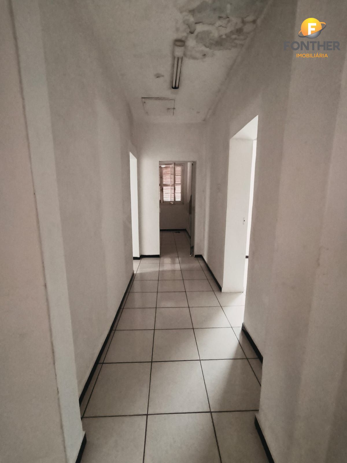 Loja-Salão para alugar com 5 quartos, 193m² - Foto 9