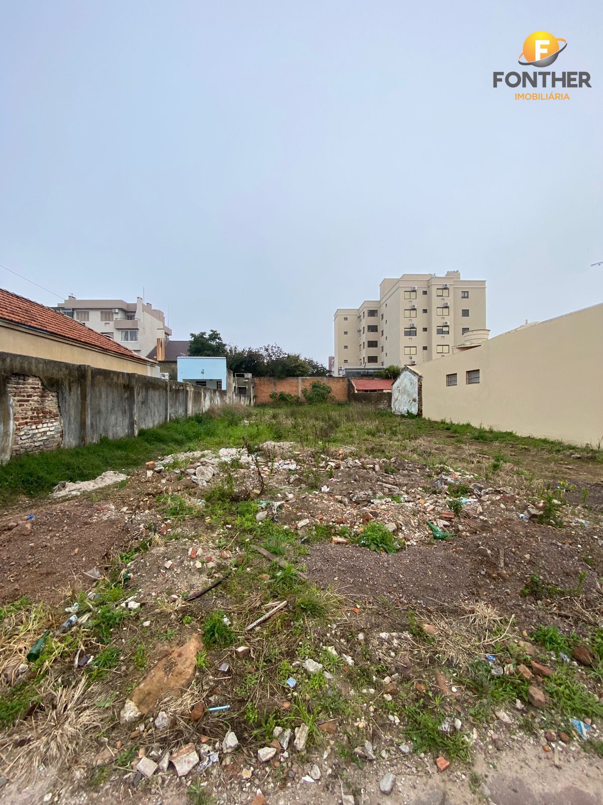 Terreno à venda e aluguel, 602m² - Foto 1