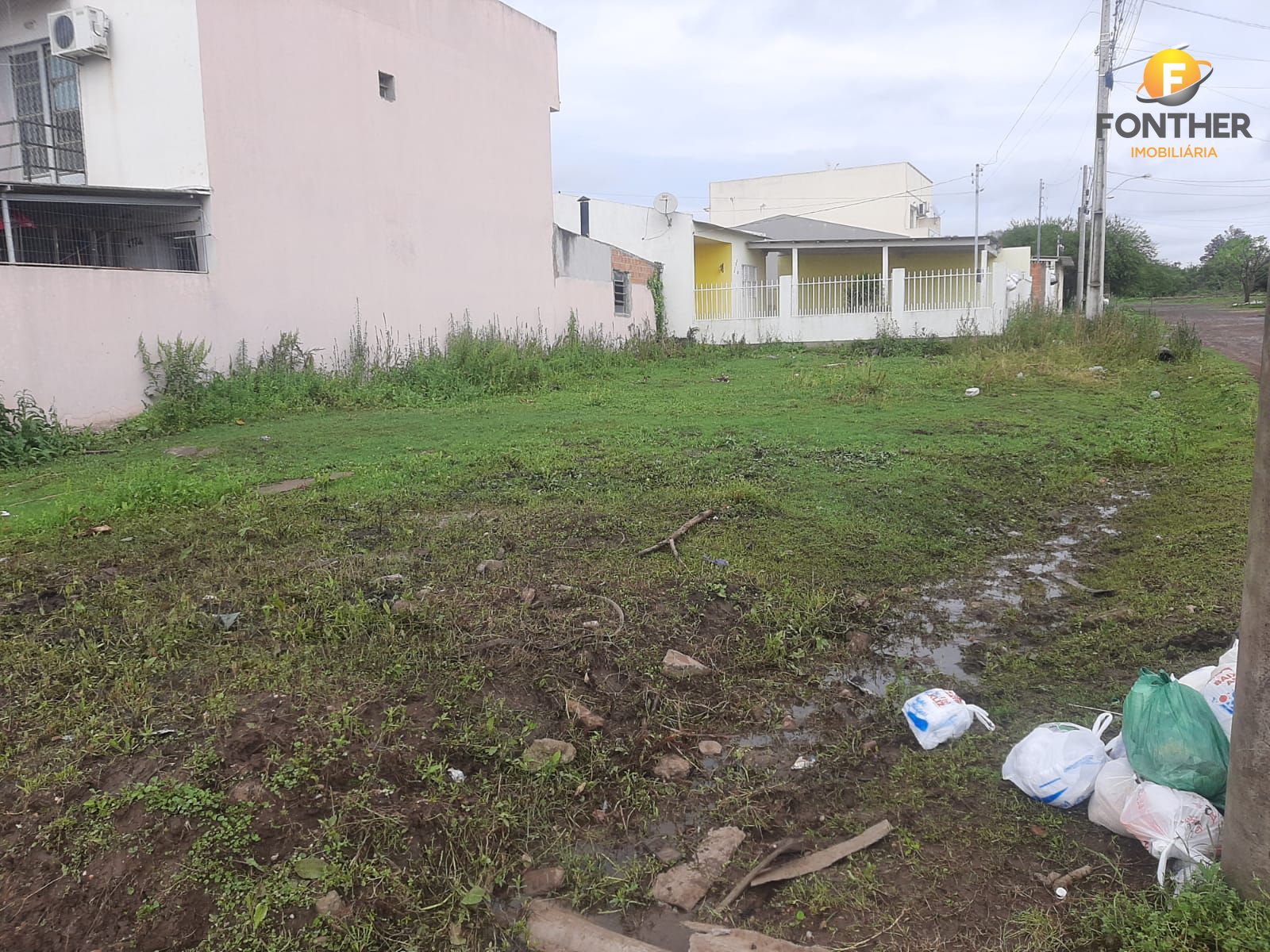 Terreno à venda, 180m² - Foto 2